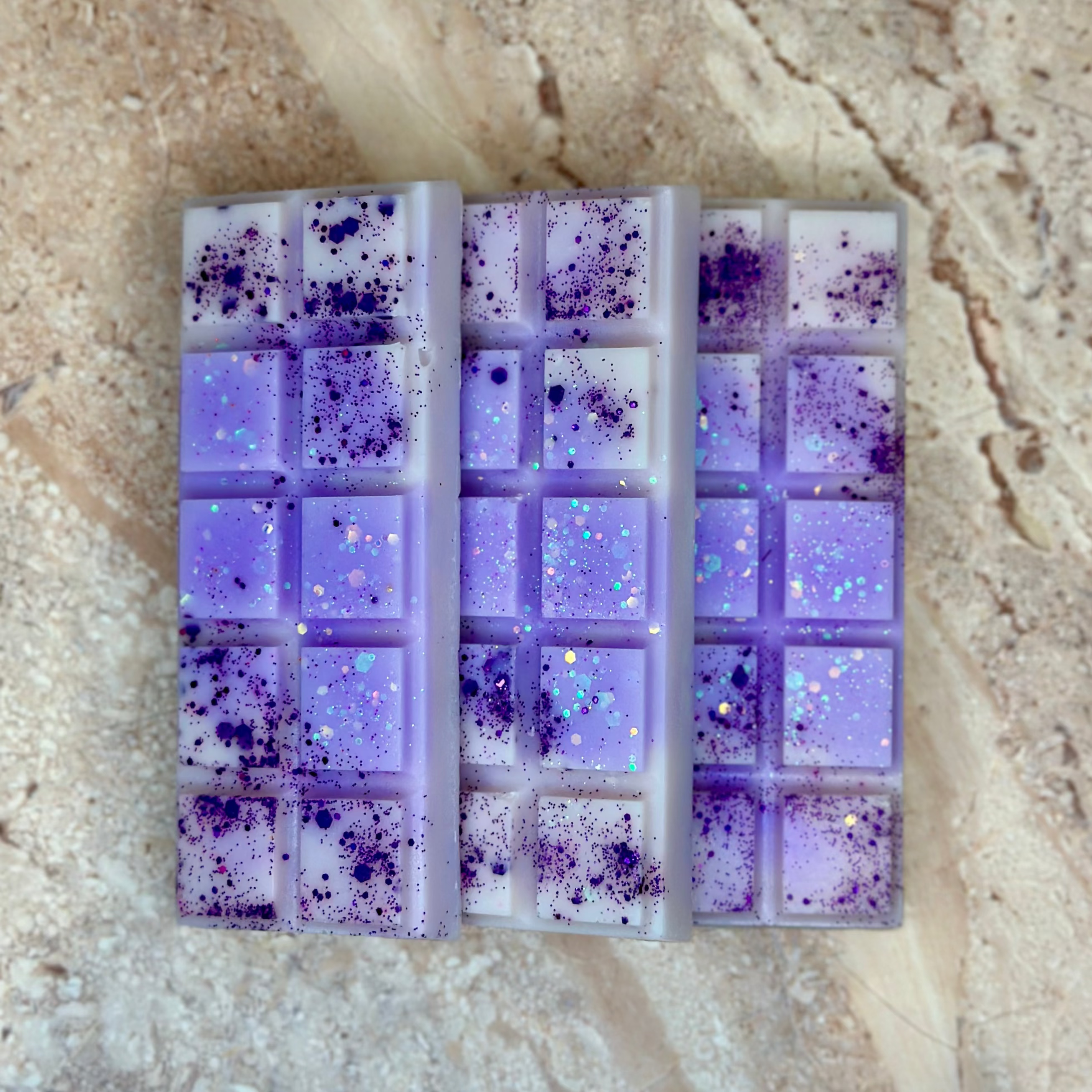 cashmere-plum-coconut-blend-wax-melt-bar-4
